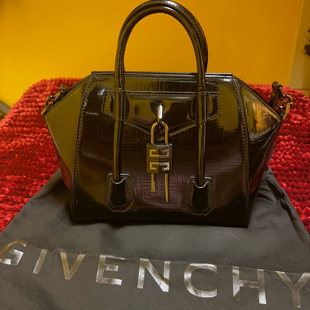 Givenchy Mini Antigona Lock Shoulder Bag
